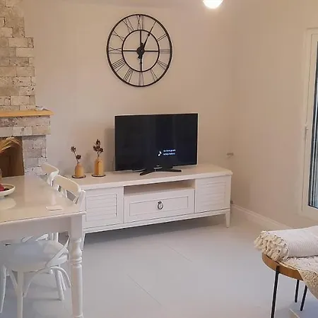 Flughafen Blue Eye Luxus Appartement